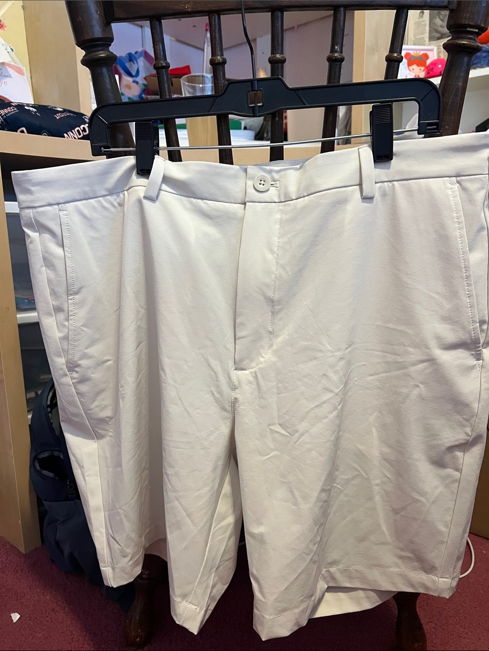 Vineyard Vines White Flat Front Men’s Shorts